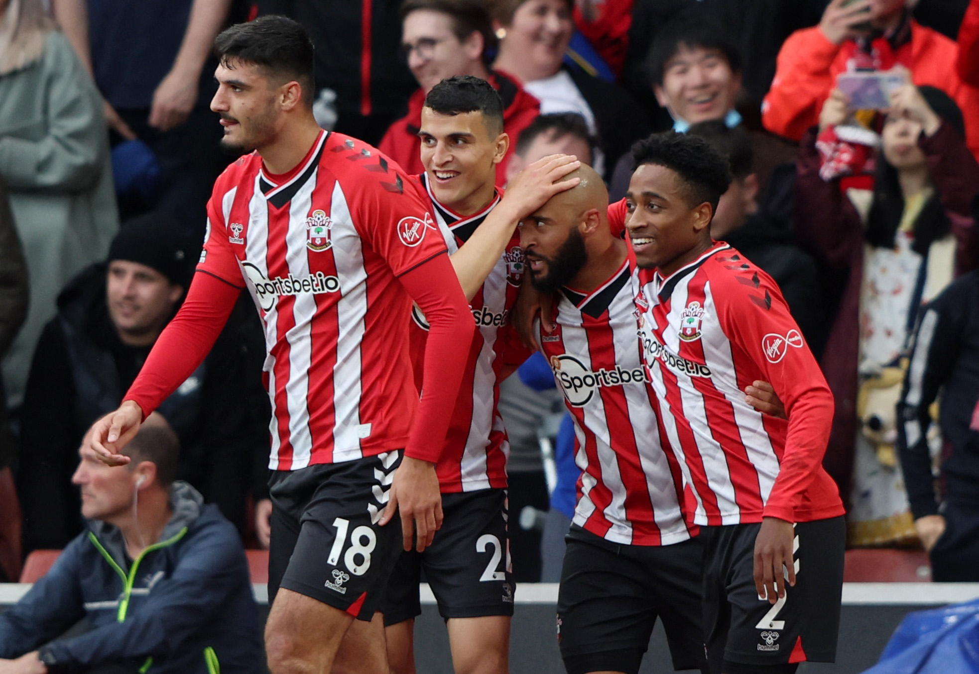 里程碑之战，麦肯尼迎来尤文生涯第200次出场（麦肯尼尤文200场达成，里程碑之役）