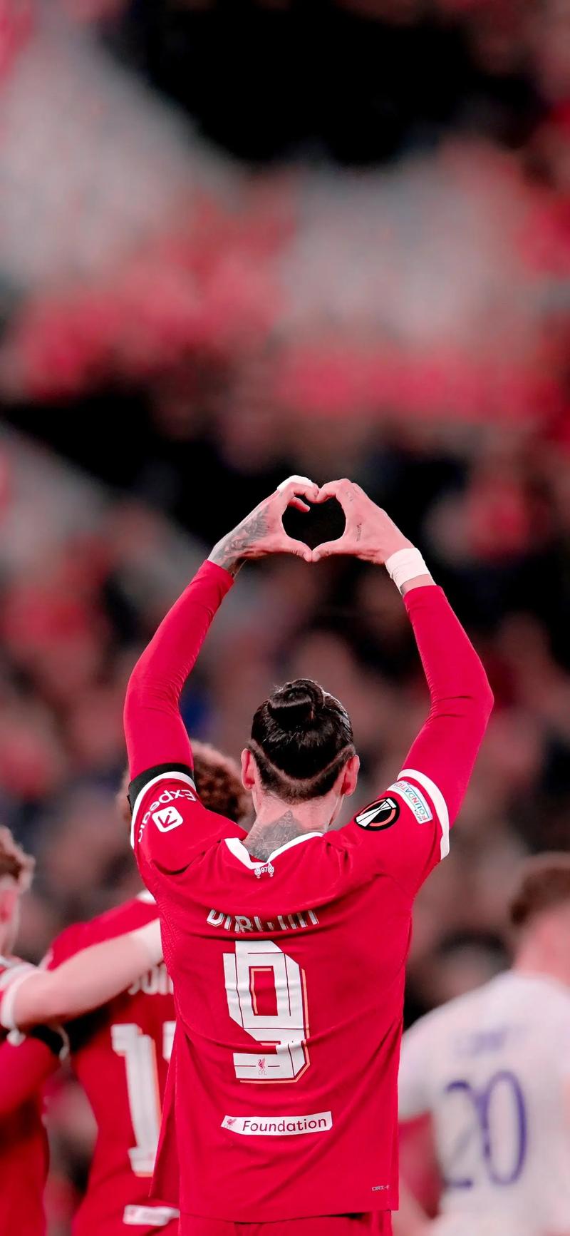 篮球火箭球员连续三场助攻上双（火箭球员连续三战送出两位数助攻）