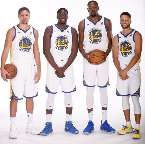 DO：巴萨、曼城、巴黎都有意阿克利乌什，他更可能明夏转会（DO：巴萨、曼城、巴黎均有意阿克利乌什，明夏转会可能性更大）