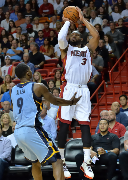 图片报：多特后防线出现危机，将面临安东和安塞尔米诺缺阵（图片报：多特后防告急，安东与安塞尔米诺双双缺阵）