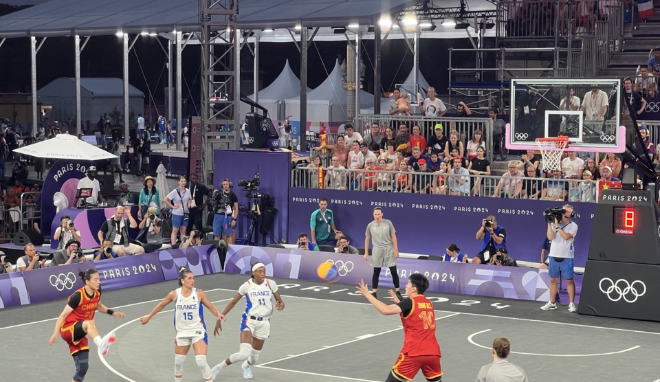 中场节奏控制得太稳（中场节奏把控极稳）