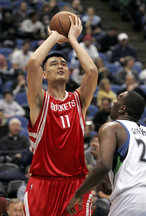 记者：兰克尔-泽经常在赛前要钱，首发迟迟不定也有他的原因（记者称兰克尔-泽屡次在赛前索要费用，首发迟迟未定也与他有关）