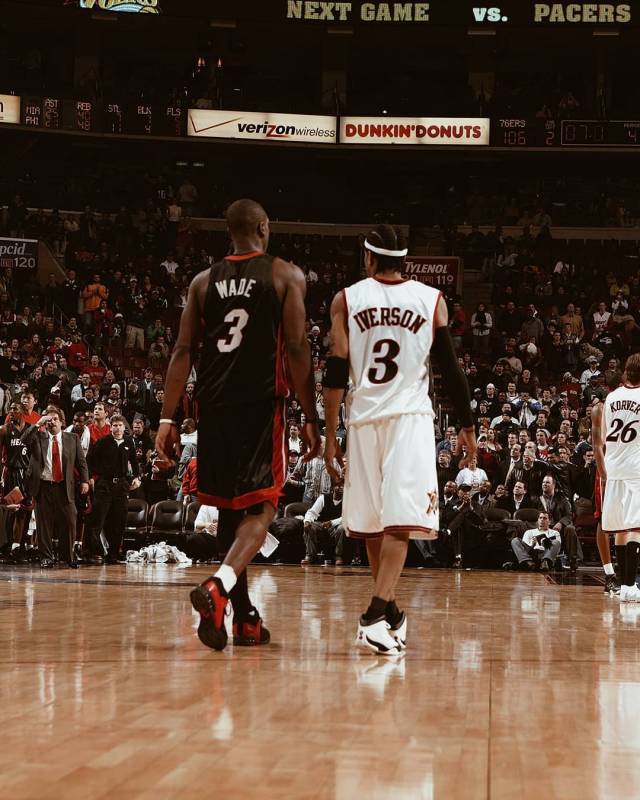 阿斯：米利唐可能伤缺4个月，队内只剩下4名健康的后卫（阿斯：米利唐恐缺阵4个月，球队仅余4名健康后卫）