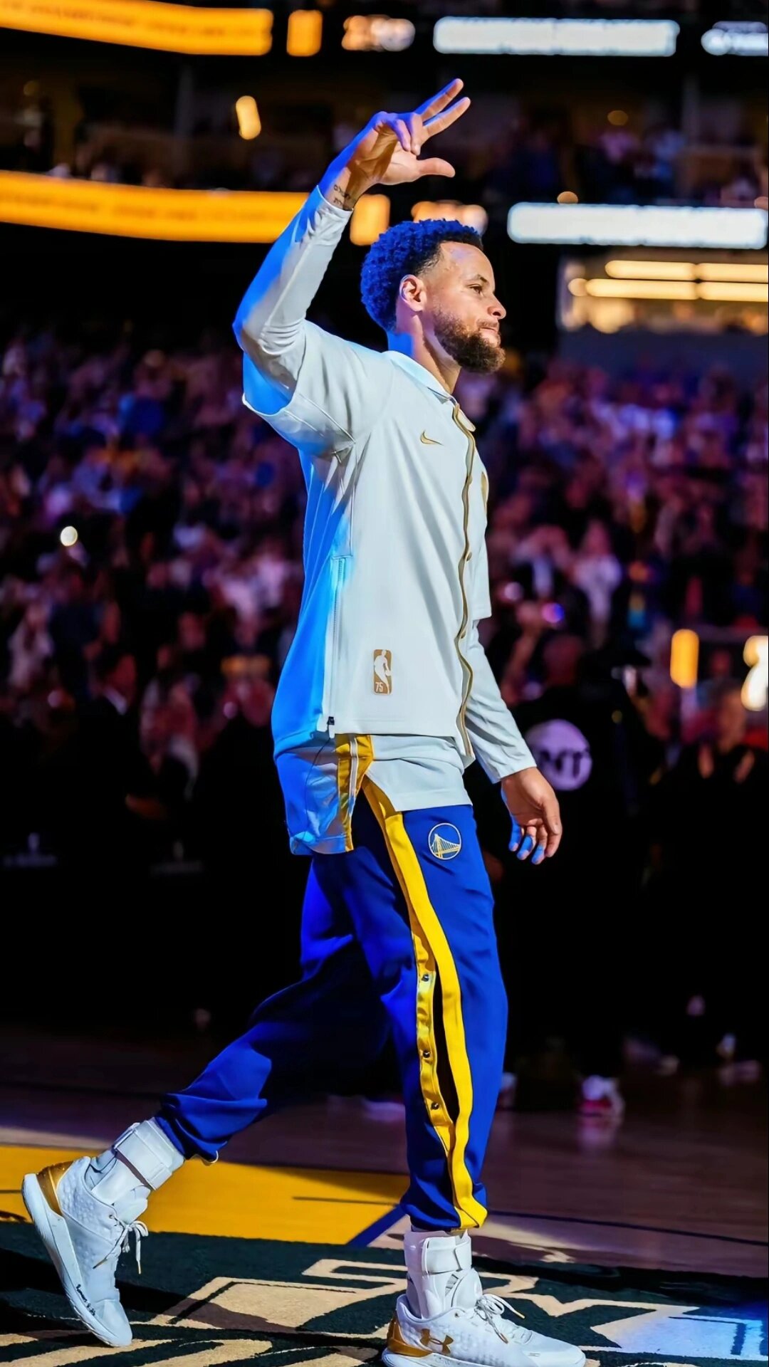 球探：班巴合同明夏到期，尤文、米兰、国米和罗马有意免签他（球探称：班巴明夏合同到期，尤文、米兰、国米与罗马寻求免签）