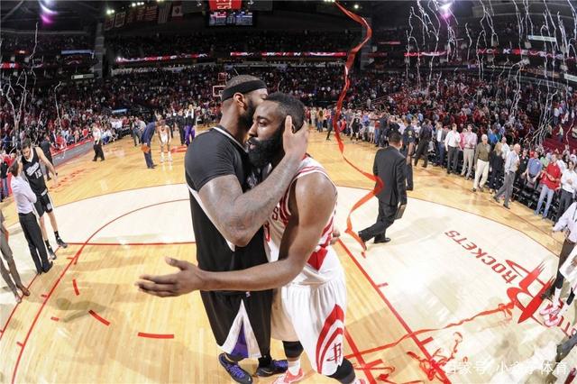 中超黑马酝酿重磅引援，锁定本土强力铁腰，海港同意放人，三赢之举（中超黑马酝酿大手笔引援，锁定本土硬核后腰，海港同意放行，三方共赢）