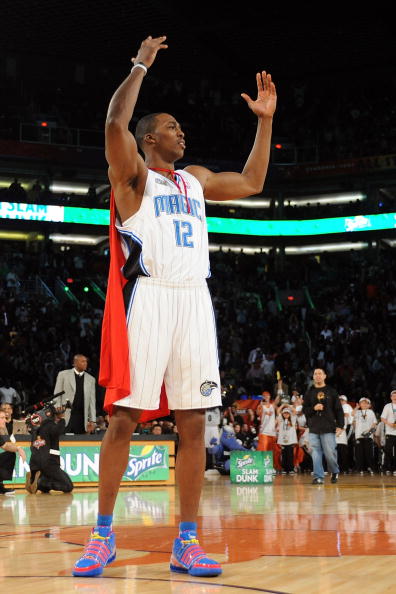 记者：国米失去邓弗里斯后右路失守；新援恩里克完全不合格（记者称：邓弗里斯离队后国米右路告急，新援恩里克表现不及格）