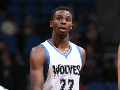 国脚单场助攻两次，带动全队节奏（国脚一战送出两助攻，盘活球队节奏）