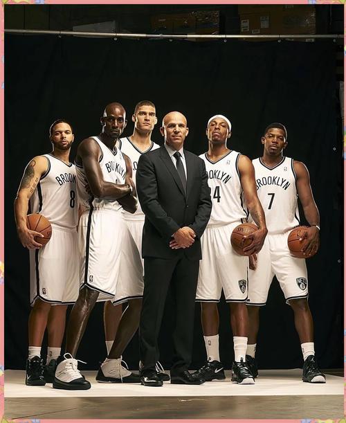 博斯：很惊讶曼城放走阿尔瓦雷斯；我与西蒙尼执教理念相反（博斯惊讶曼城放走阿尔瓦雷斯：我的执教理念与西蒙尼相悖）