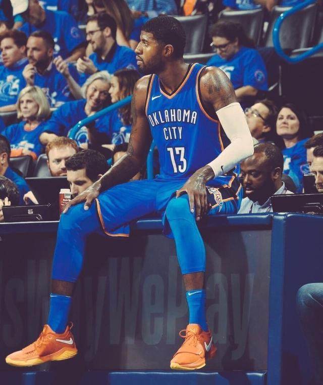 法媒：阿尔及利亚足协希望能在近期征召姆巴佩的弟弟埃唐（法媒：阿尔及利亚足协计划在近期召入姆巴佩的弟弟埃唐）