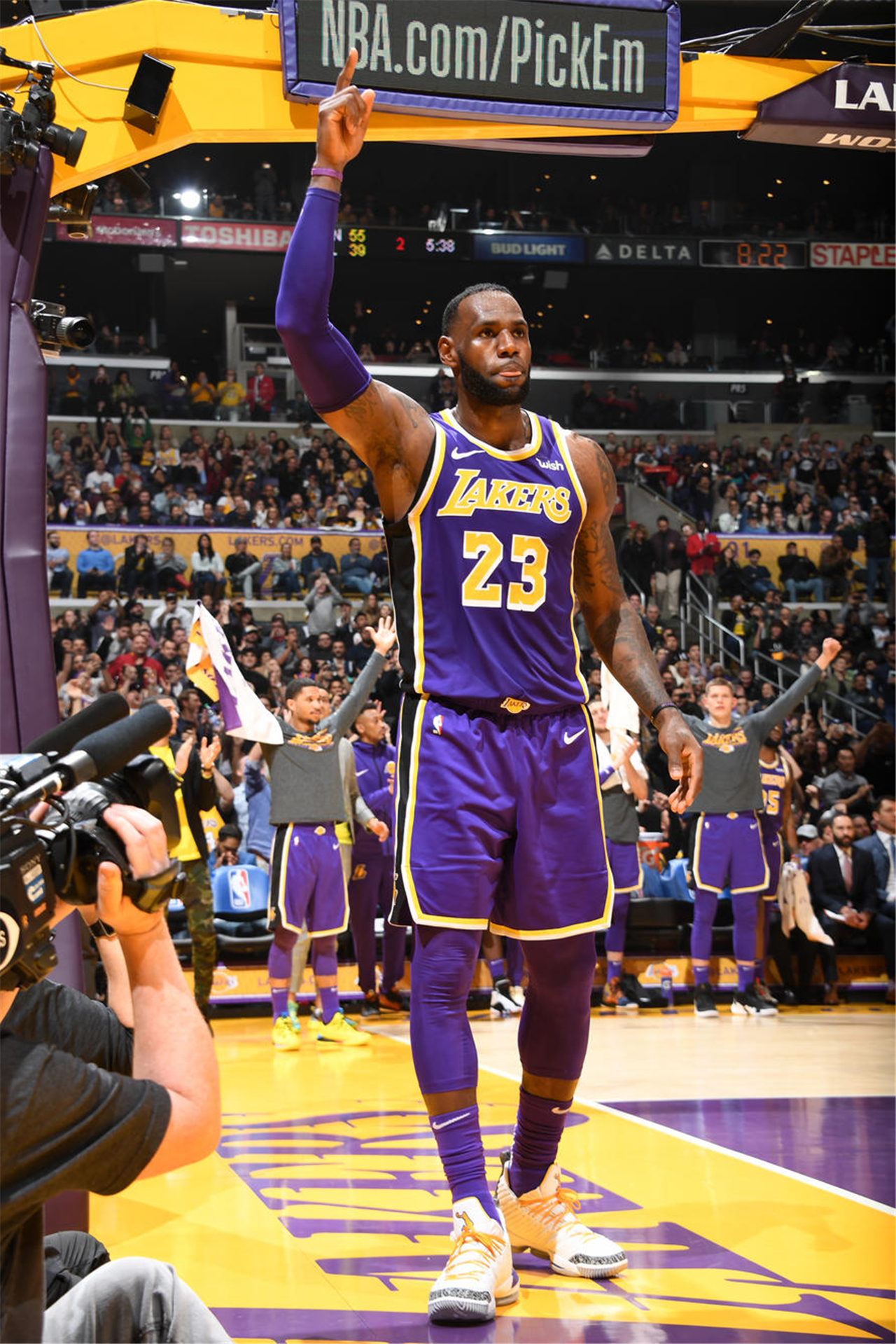 塞尔：朗格莱恢复部分合练，略伦特、巴埃纳、希门尼斯仍缺席（塞尔：朗格莱已参与部分合练，略伦特、巴埃纳、希门尼斯继续缺阵）